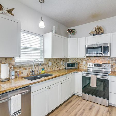 Beachfront Texas Retreat - 2 Decks, Patio And Views! 서프사이드 비치 외부 사진